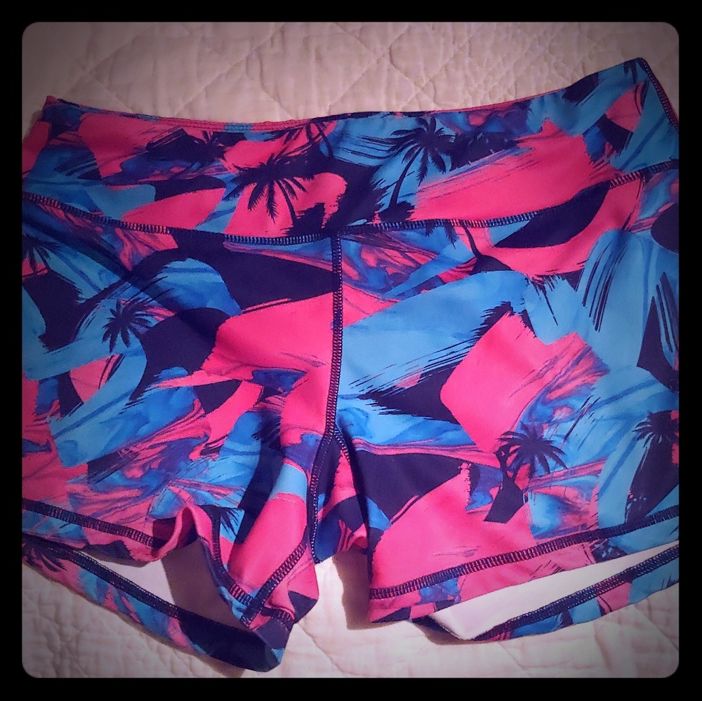 Born primitive shorts